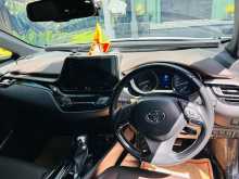 https://riyasewana.com/uploads/toyota-chr-ngx-2018-1721510812724.jpg