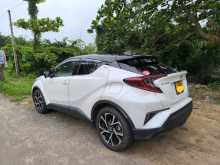 https://riyasewana.com/uploads/toyota-chr-ngx-2018-217524112382.jpg