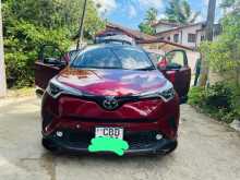 Toyota CHR NGX 10 2W 2018 SUV