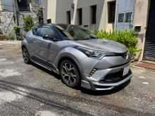 Toyota CHR NGX 10 2018 SUV