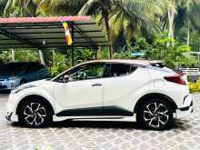 https://riyasewana.com/uploads/toyota-chr-ngx-2019-1216585412434.jpg