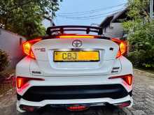 https://riyasewana.com/uploads/toyota-chr-ngx-2019-199430312442.jpg