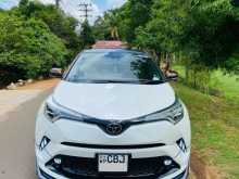 Toyota CHR Ngx 10 2019 SUV