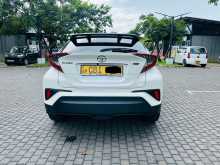 https://riyasewana.com/uploads/toyota-chr-ngx-2019-717083612552.jpg