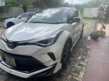 https://riyasewana.com/uploads/toyota-chr-ngx-2019-814551012194.jpg