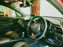 https://riyasewana.com/uploads/toyota-chr-ngx-2020-109330112713.jpg