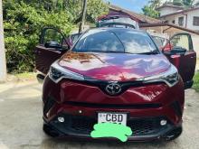 Toyota CHR NGX 10 2W 2018 SUV