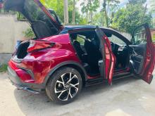 https://riyasewana.com/uploads/toyota-chr-ngx-2020225417384.jpg