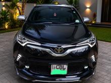 Toyota CHR NGX 10 2018 SUV