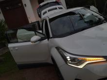 https://riyasewana.com/uploads/toyota-chr-ngx-218045217814.jpg