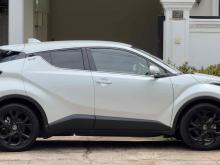 https://riyasewana.com/uploads/toyota-chr-ngx-238033624722.jpg