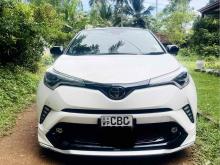 Toyota CHR NGX 10 2018 SUV