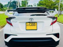 https://riyasewana.com/uploads/toyota-chr-ngx-2715033217236.jpg