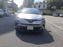 https://riyasewana.com/uploads/toyota-chr-ngx-27232344142.jpg