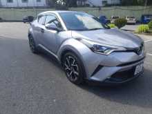 Toyota CHR NGX 10 2018 SUV