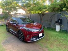 Toyota CHR NGX 10 2018 SUV