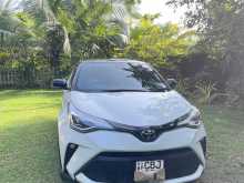 https://riyasewana.com/uploads/toyota-chr-ngx-287472022962.jpg