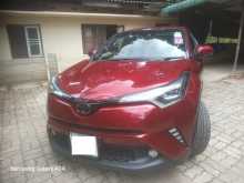 Toyota CHR NGX 50 2016 SUV