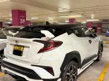 https://riyasewana.com/uploads/toyota-chr-ngx-48150622223.jpg