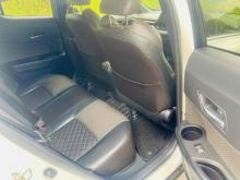 https://riyasewana.com/uploads/toyota-chr-ngx-48282824031.jpg
