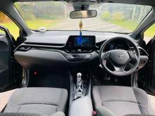 https://riyasewana.com/uploads/toyota-chr-ngx-5018016454.jpg