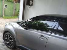 https://riyasewana.com/uploads/toyota-chr-ngx-52307444093.jpg