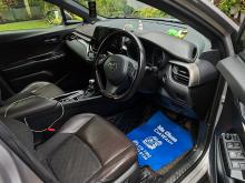 https://riyasewana.com/uploads/toyota-chr-ngx-76345917055.jpg