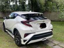 https://riyasewana.com/uploads/toyota-chr-ngx-79444122123.jpg