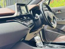 https://riyasewana.com/uploads/toyota-chr-ngx-97150824051.jpg