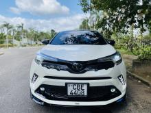 https://riyasewana.com/uploads/toyota-chr-ngx10-1210312217836.jpg