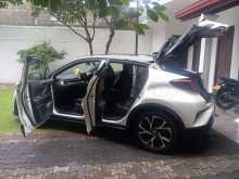 https://riyasewana.com/uploads/toyota-chr-ngx10-121504594563.jpg