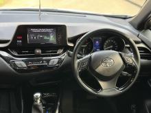 https://riyasewana.com/uploads/toyota-chr-ngx10-1215242917836.jpg