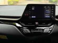 https://riyasewana.com/uploads/toyota-chr-ngx10-1721320222633.jpg
