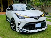 Toyota CHR NgX10 EGLE EYE 2019 SUV