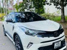 https://riyasewana.com/uploads/toyota-chr-ngx10-2018-1210303412202.jpg
