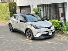 https://riyasewana.com/uploads/toyota-chr-ngx10-2018-1215233312752.jpg