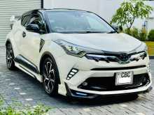 https://riyasewana.com/uploads/toyota-chr-ngx10-2018-1217033612262.jpg