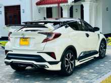 https://riyasewana.com/uploads/toyota-chr-ngx10-2018-1217033612344.jpg