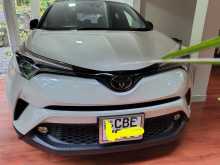 https://riyasewana.com/uploads/toyota-chr-ngx10-2018-153090812332.jpg