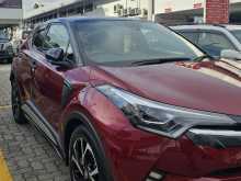 Toyota CHR NGX10 2018 SUV