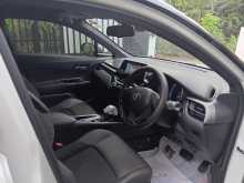 https://riyasewana.com/uploads/toyota-chr-ngx10-2018-178073612412.jpg