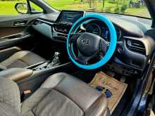 https://riyasewana.com/uploads/toyota-chr-ngx10-2018-1911533812143.jpg