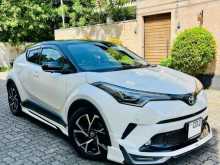 https://riyasewana.com/uploads/toyota-chr-ngx10-2018-2811473712252.jpg