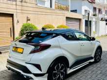 https://riyasewana.com/uploads/toyota-chr-ngx10-2018-2811473712284.jpg