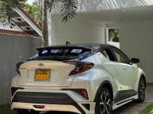 https://riyasewana.com/uploads/toyota-chr-ngx10-2018-513360512293.jpg