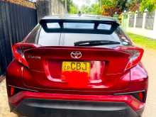 https://riyasewana.com/uploads/toyota-chr-ngx10-2019-1013311812273.jpg