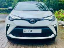 Toyota CHR NgX10 Eagle Eye 2019 SUV