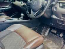 https://riyasewana.com/uploads/toyota-chr-ngx10-2019-309200912874.jpg