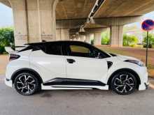 https://riyasewana.com/uploads/toyota-chr-ngx10-2019-69245012534.jpg