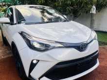 https://riyasewana.com/uploads/toyota-chr-ngx10-2023-1811513812983.jpg